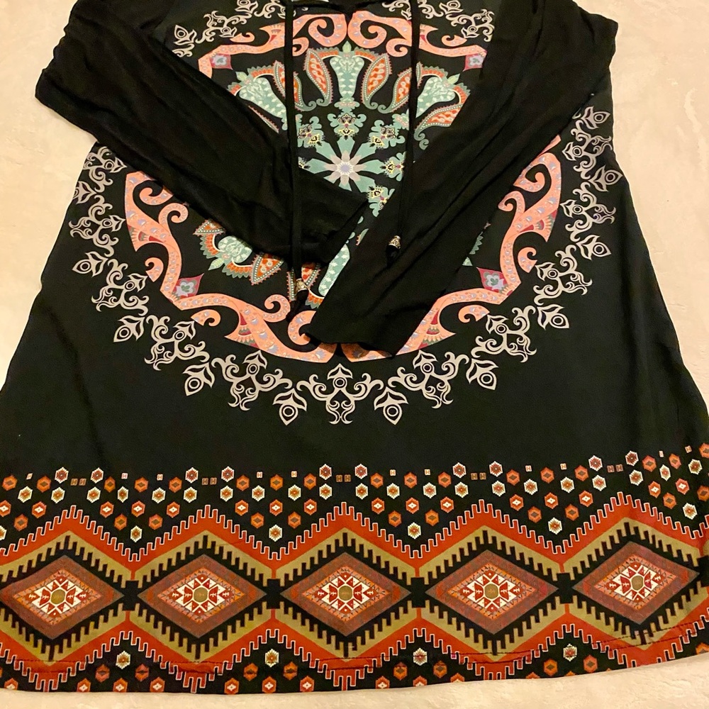 Beautiful long sleeve black dress! Medium size.